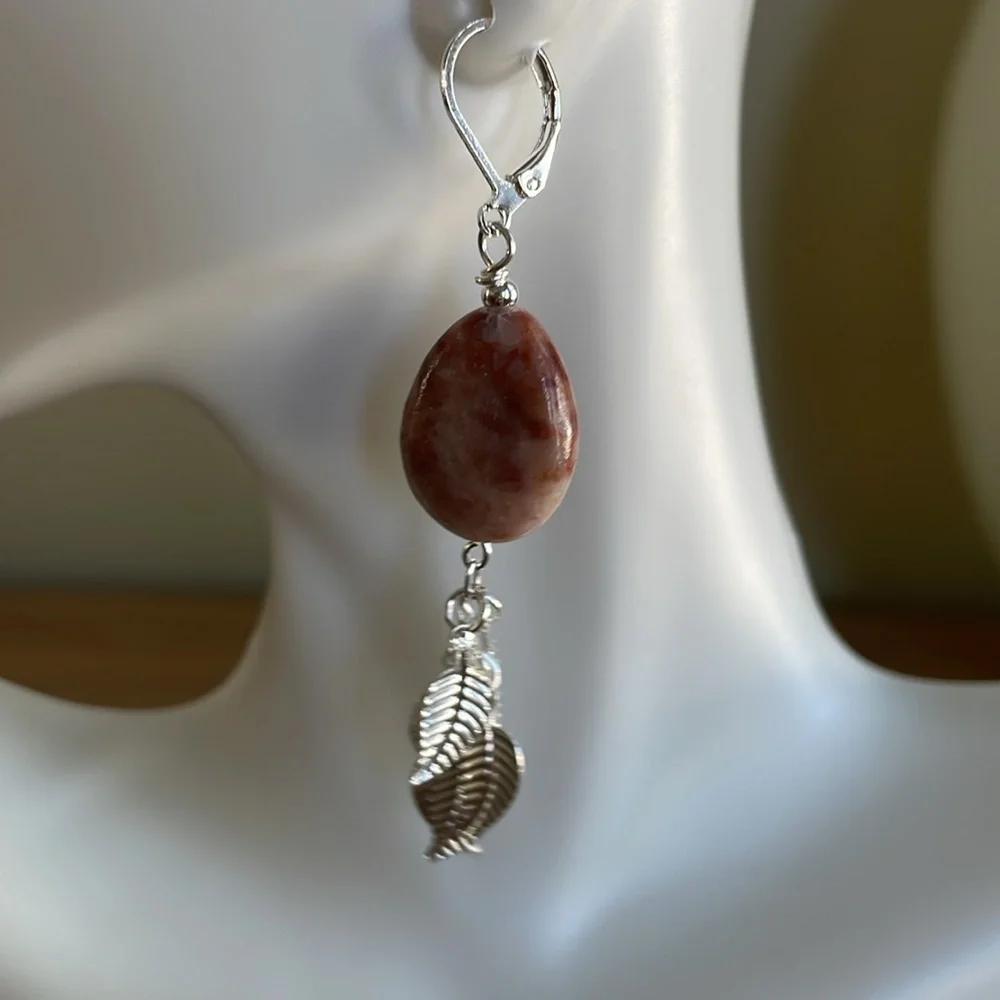 HAND CRAFTED SUNSTONE PIERCED EARRINGS Boho Dangling Leaves